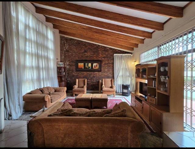 5 BEDROOM HOUSE FOR SALE IN MEYERSDAL